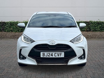 Used Toyota Yaris 2024 for sale - 77724924: Photo