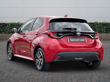 Used Toyota Yaris 2024 for sale - 78036240: Photo