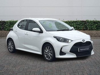 Used Toyota Yaris 2022 for sale - 76486605: Photo