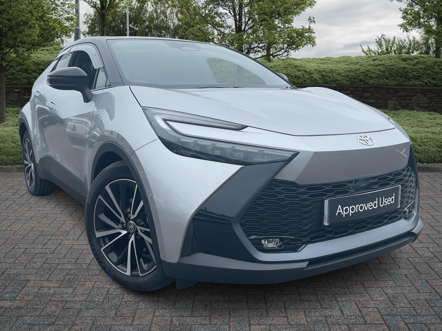 Used Toyota C-HR 2025 for sale - 76359764: Photo 1