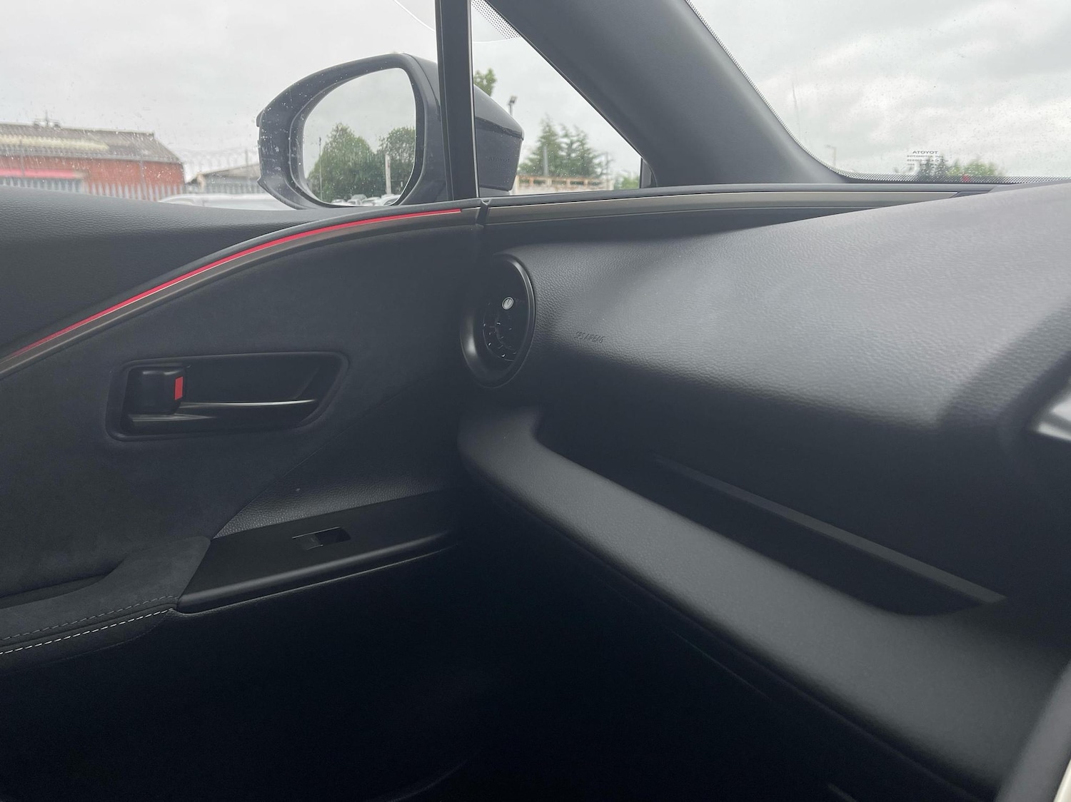 Used Toyota C-HR 2025 for sale - 76359764: Photo 47