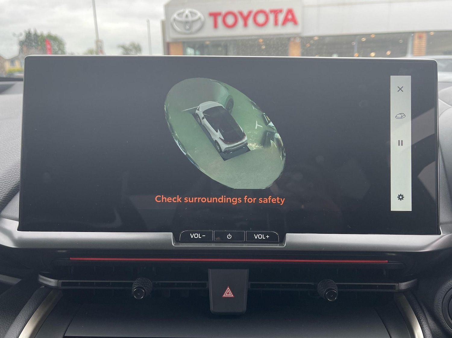 Used Toyota C-HR 2025 for sale - 76359764: Photo 48