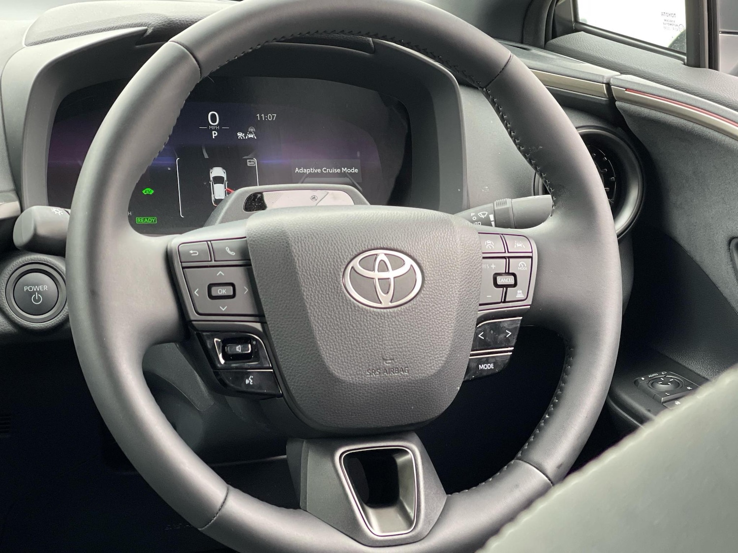 Used Toyota C-HR 2025 for sale - 76359764: Photo 8