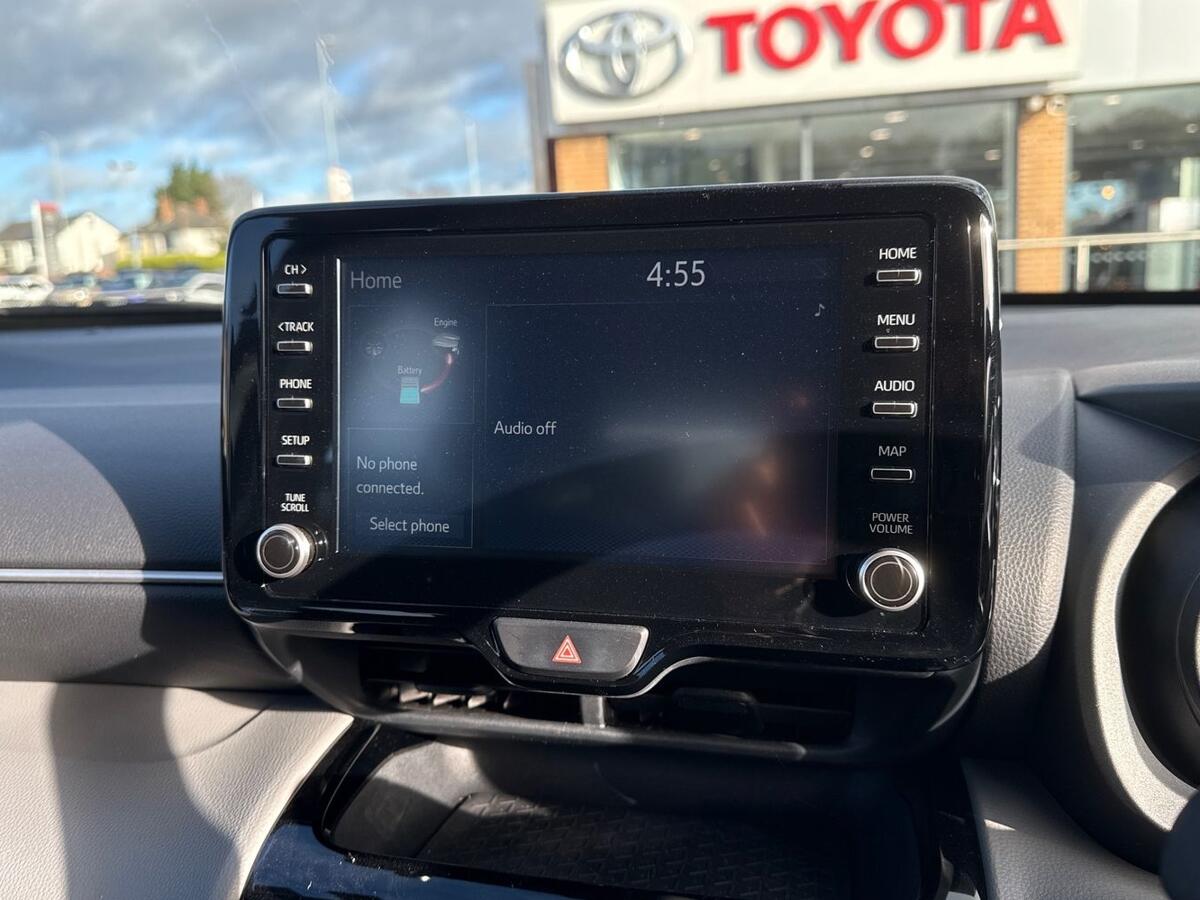 Used Toyota Yaris 2022 for sale - 76180096: Photo 11