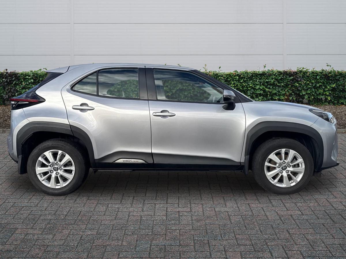 Used Toyota Yaris 2022 for sale - 76180096: Photo 5