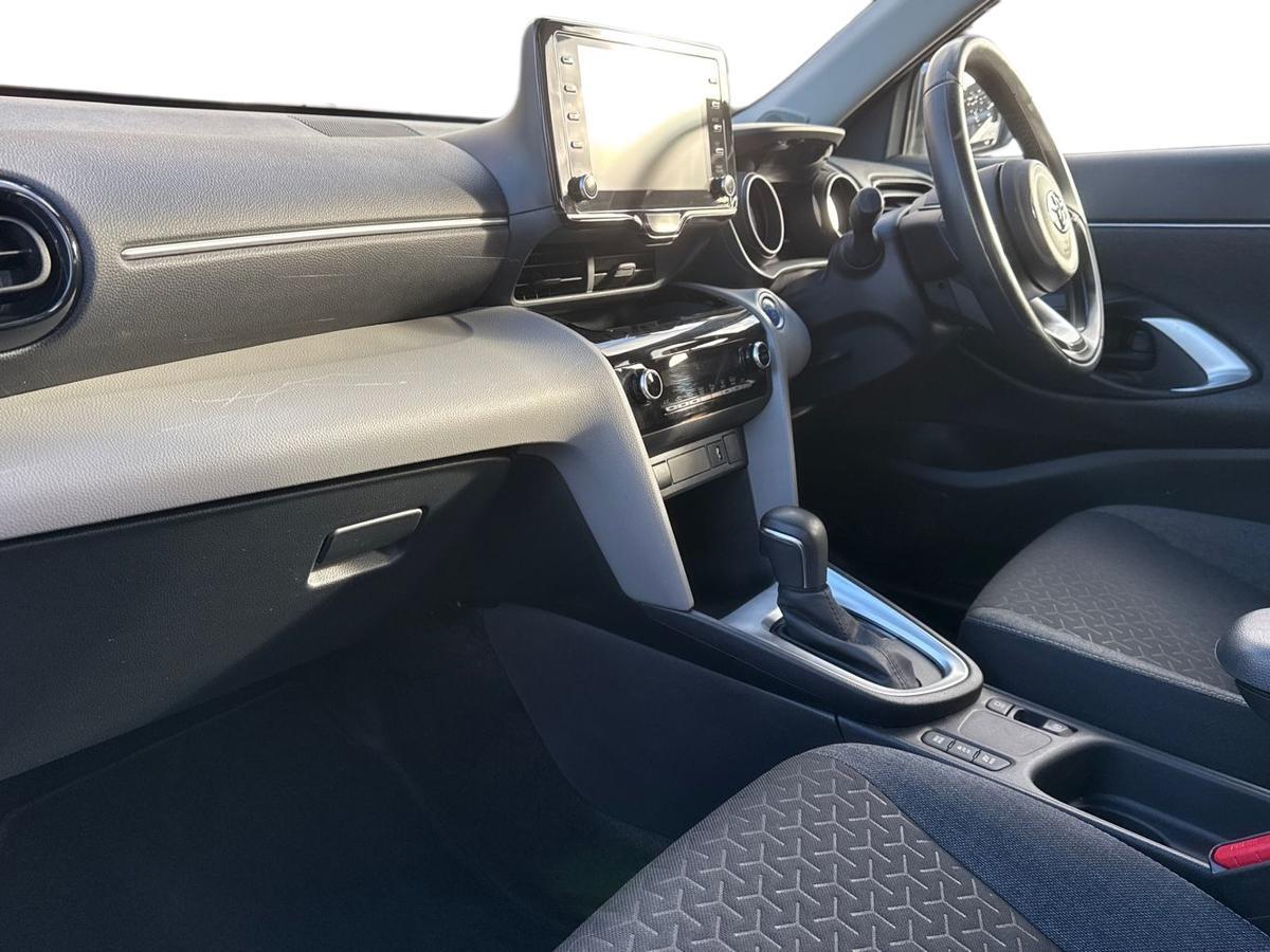 Used Toyota Yaris 2022 for sale - 76180096: Photo 7