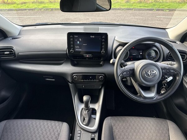 Used Toyota Yaris 2022 for sale - 76061624: Photo 5