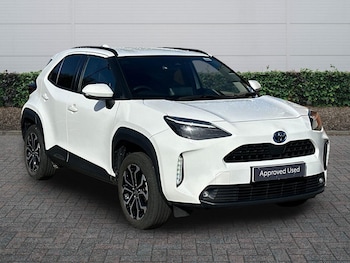 Used Toyota Yaris Cross 2023 for sale - 78493300: Photo