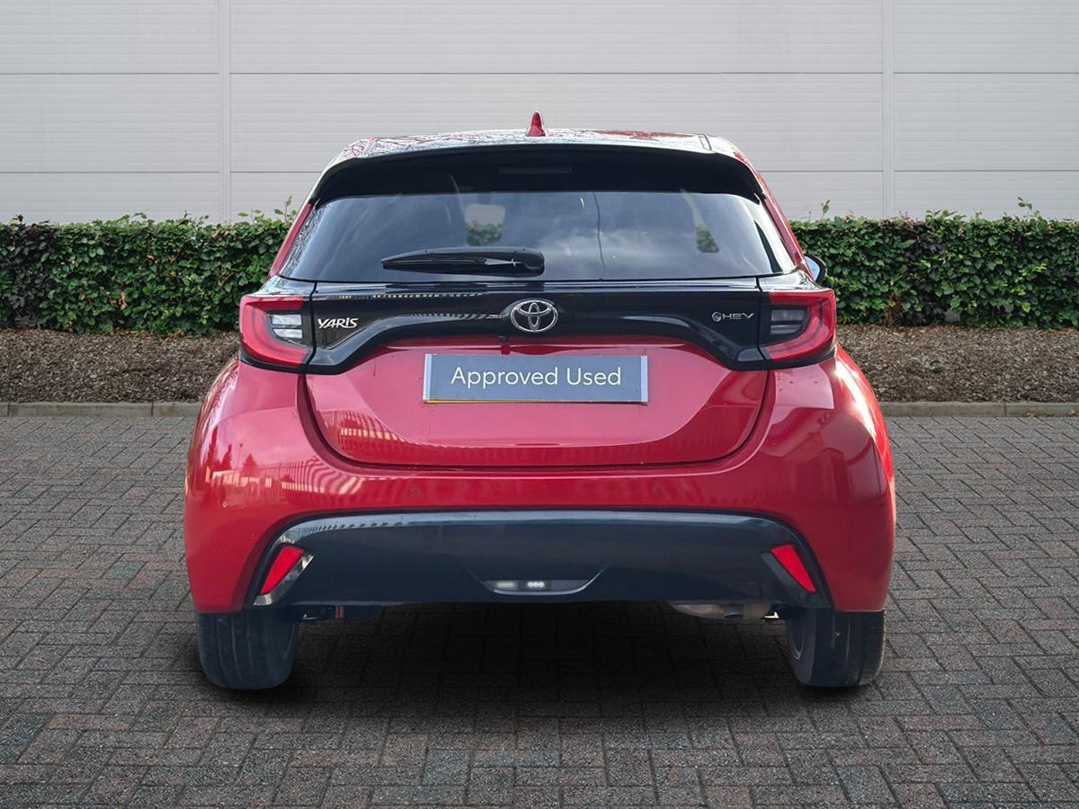 Used Toyota Yaris 2024 for sale - 77332546: Photo 4