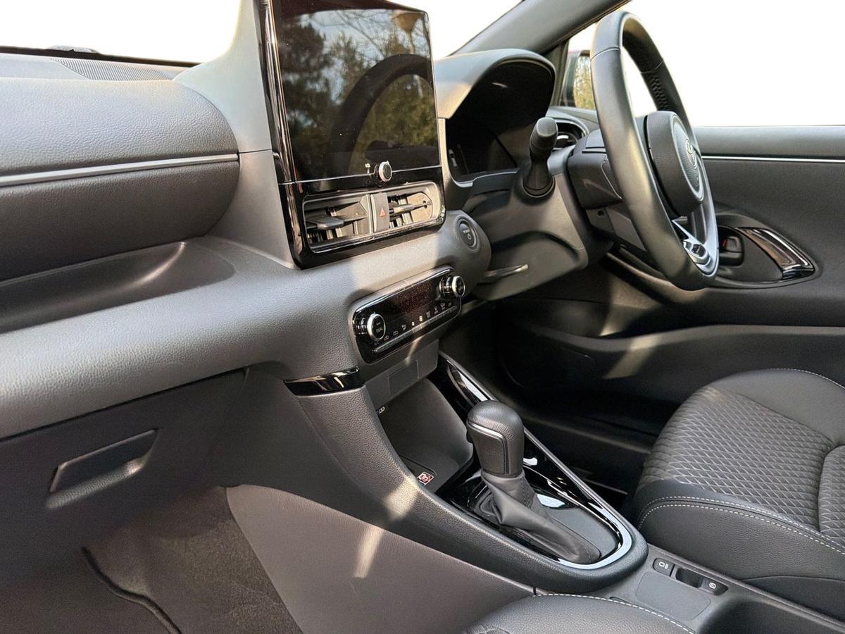 Used Toyota Yaris 2024 for sale - 77332546: Photo 7