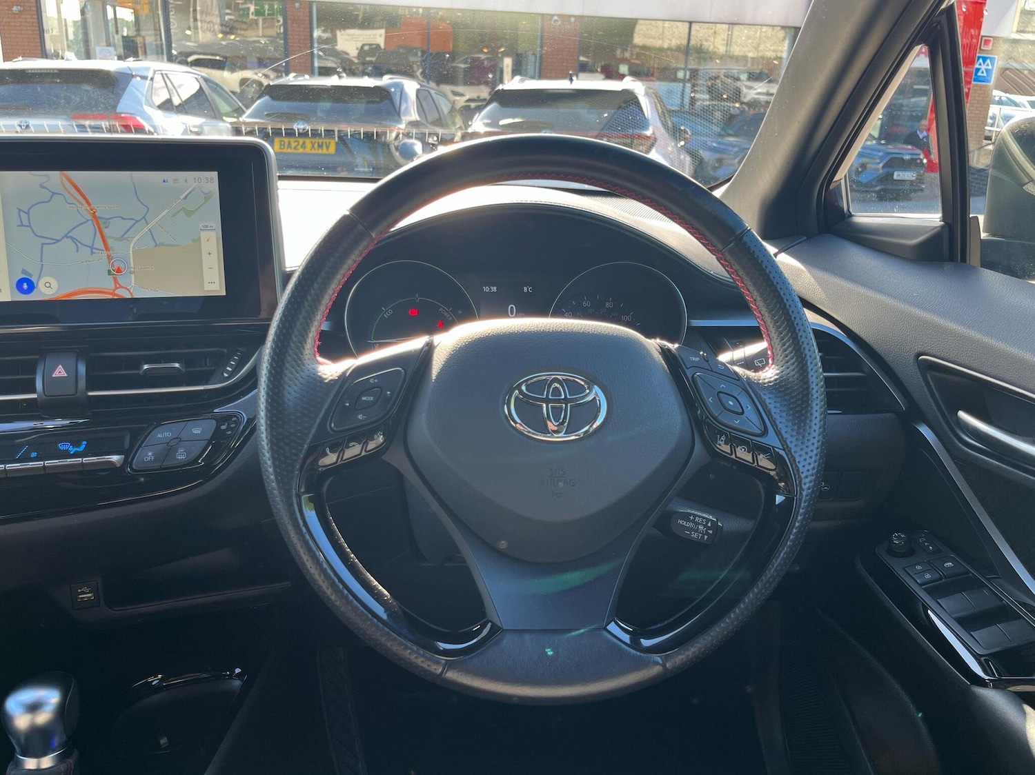 Used Toyota C-HR 2023 for sale - 75992359: Photo 6