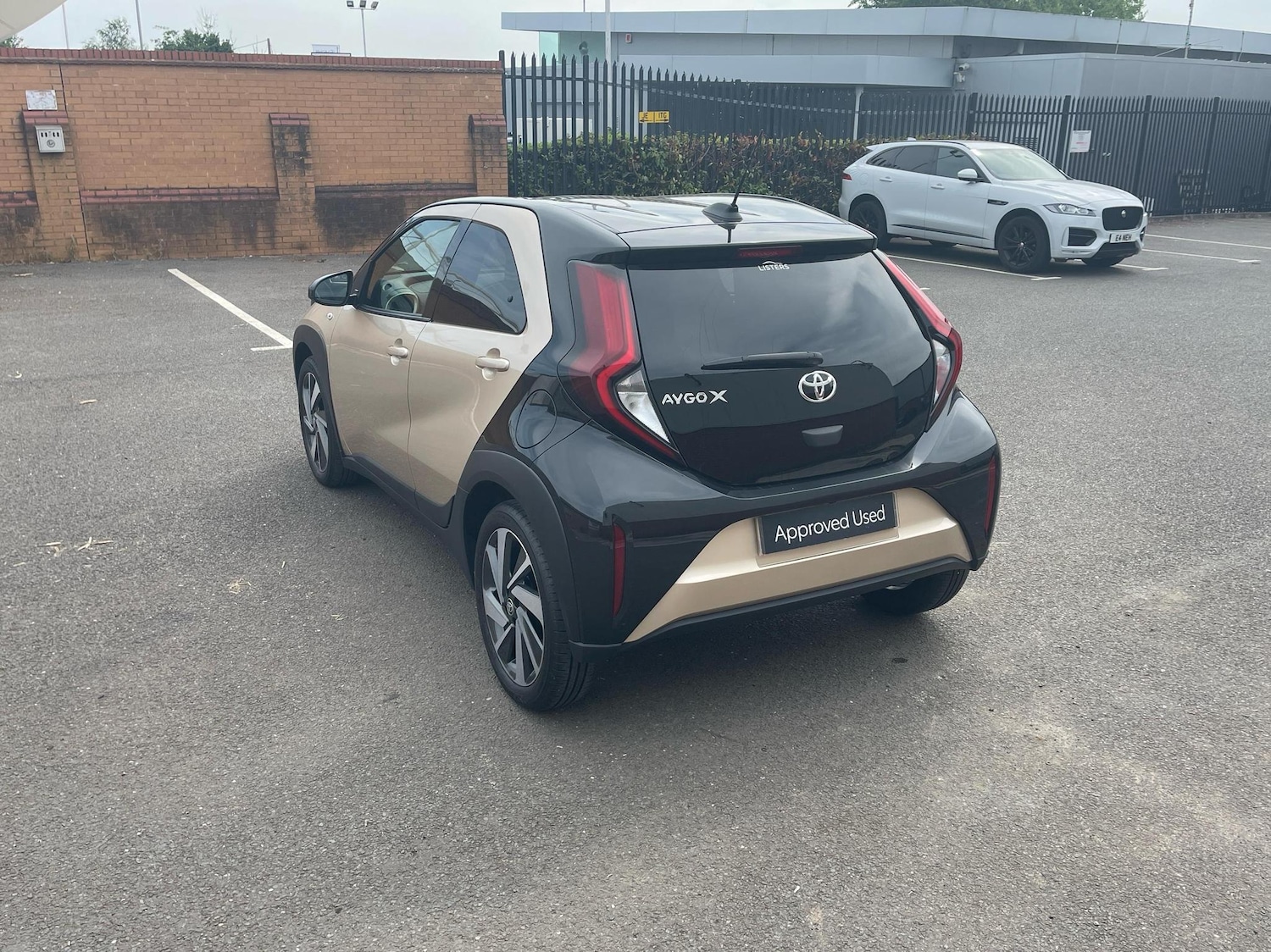 Used Toyota Aygo X 2022 for sale - 76372354: Photo 20