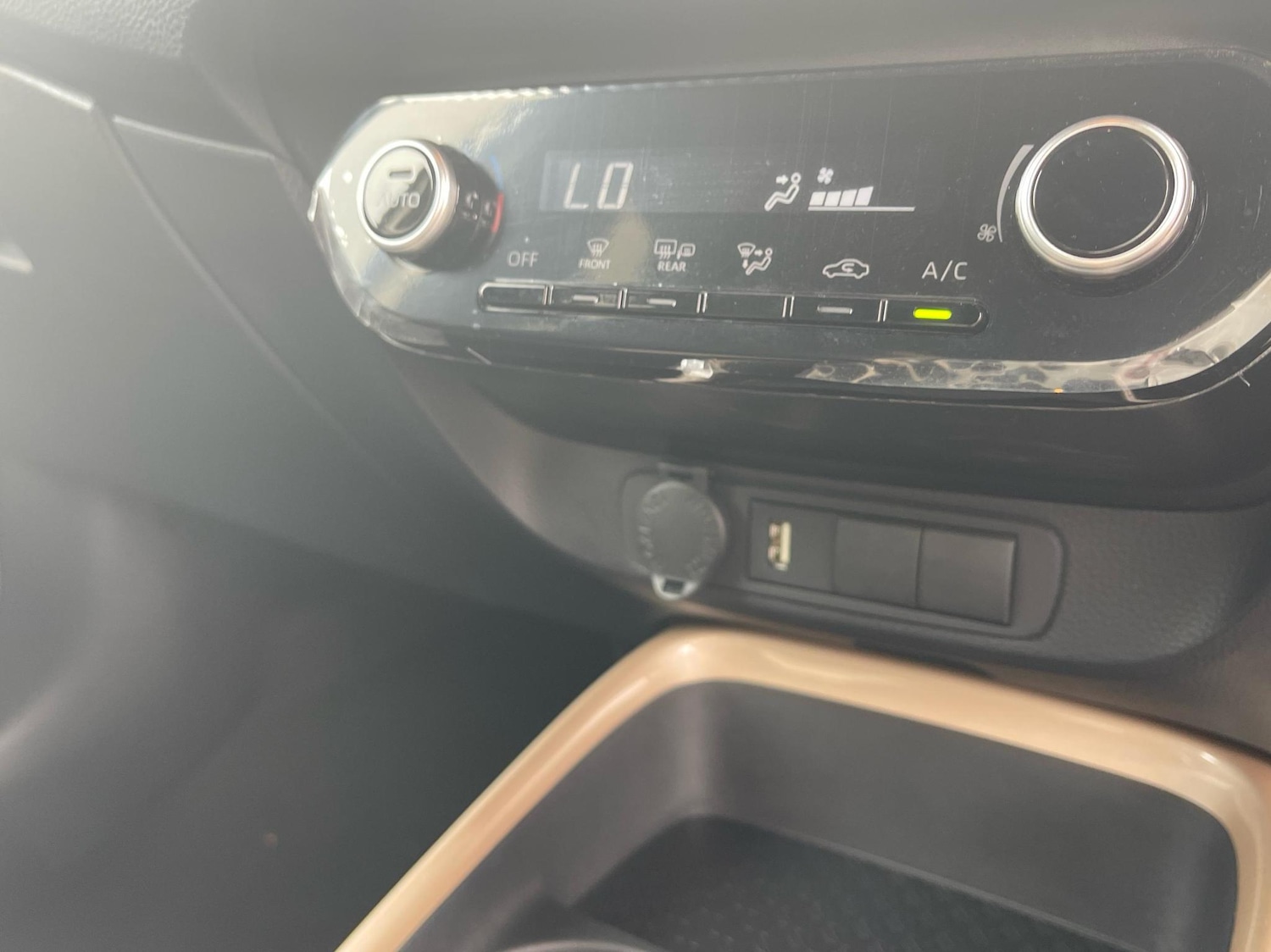 Used Toyota Aygo X 2022 for sale - 76372354: Photo 33