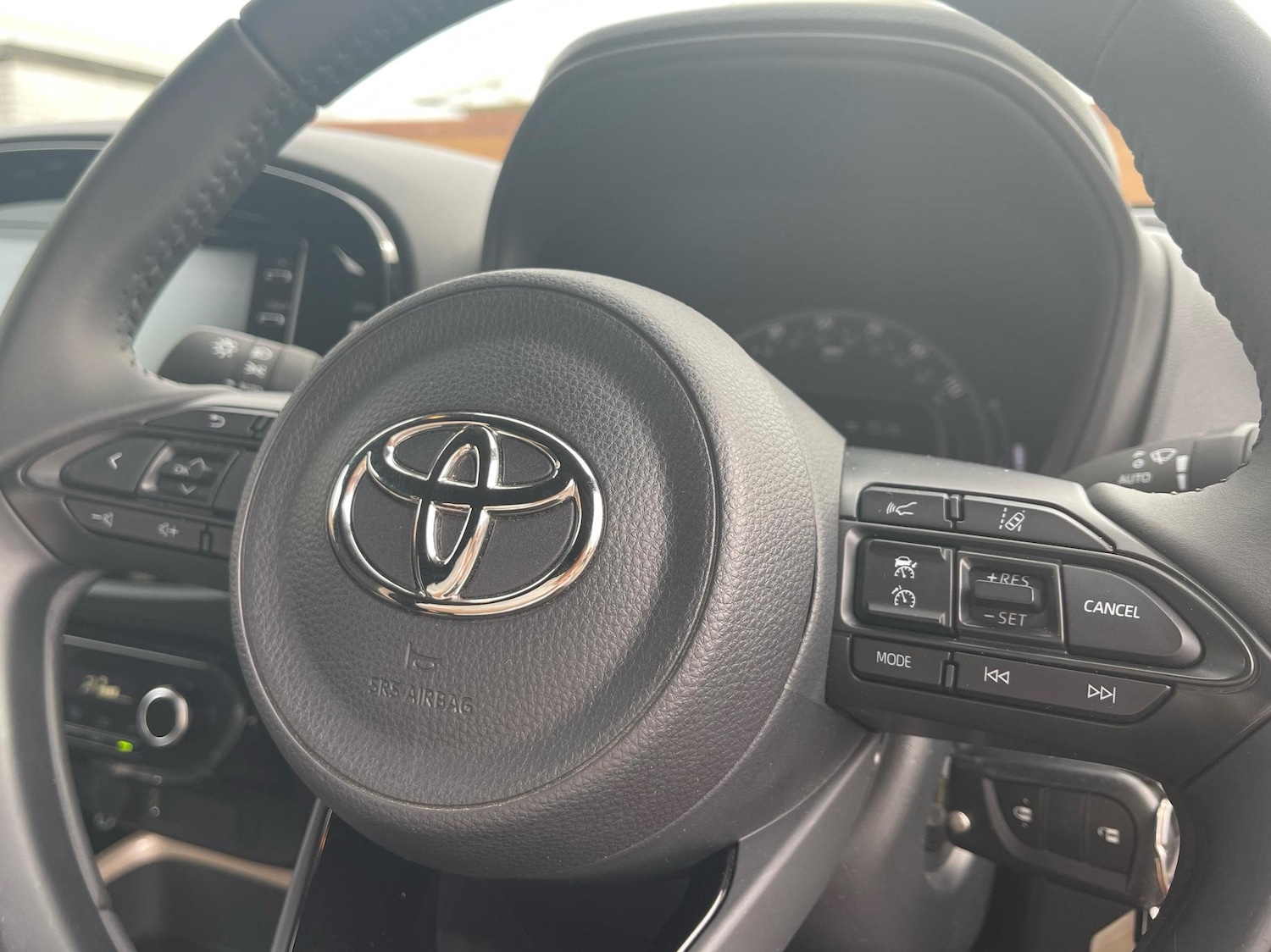 Used Toyota Aygo X 2022 for sale - 76372354: Photo 35