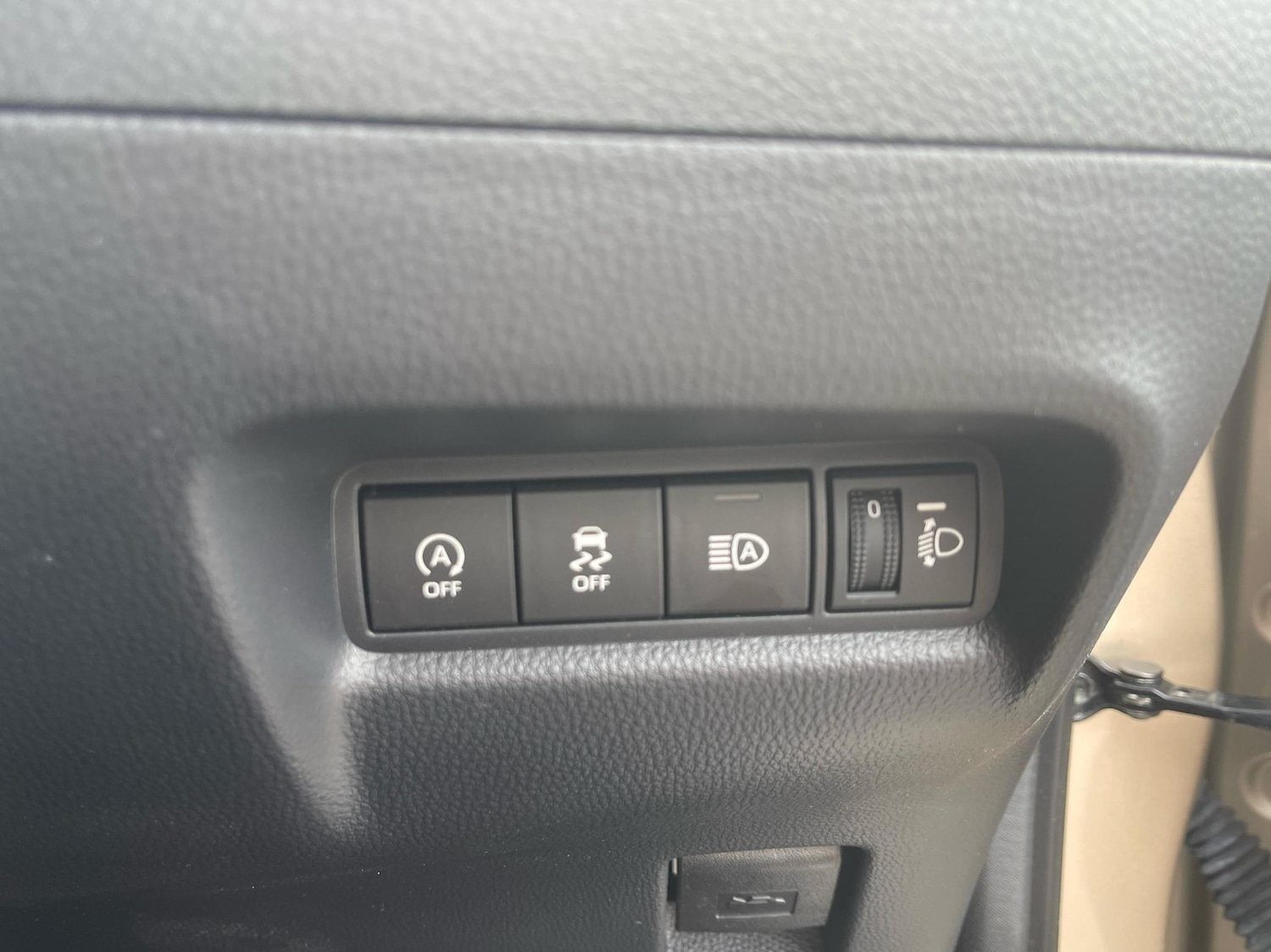 Used Toyota Aygo X 2022 for sale - 76372354: Photo 36