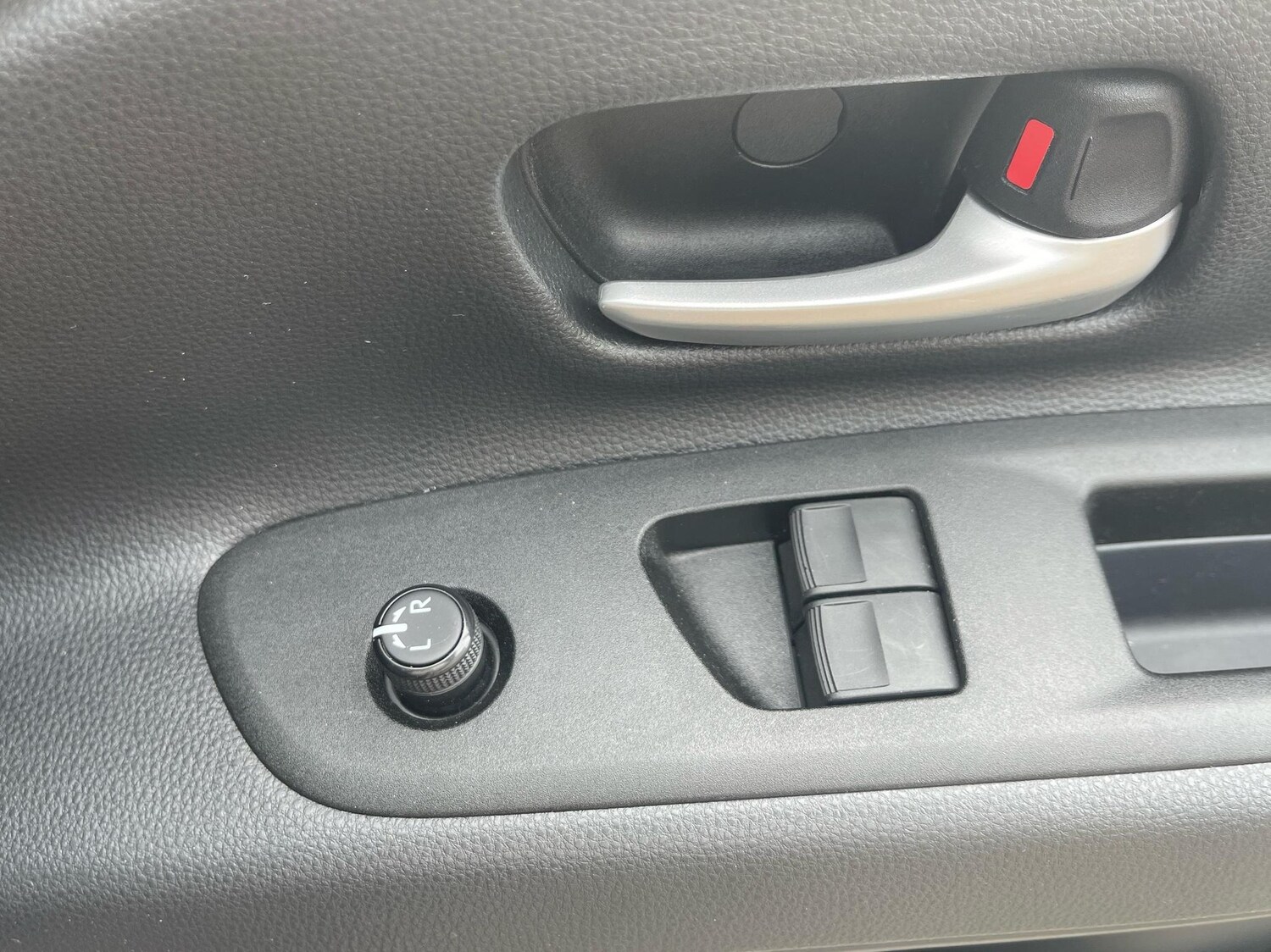 Used Toyota Aygo X 2022 for sale - 76372354: Photo 37