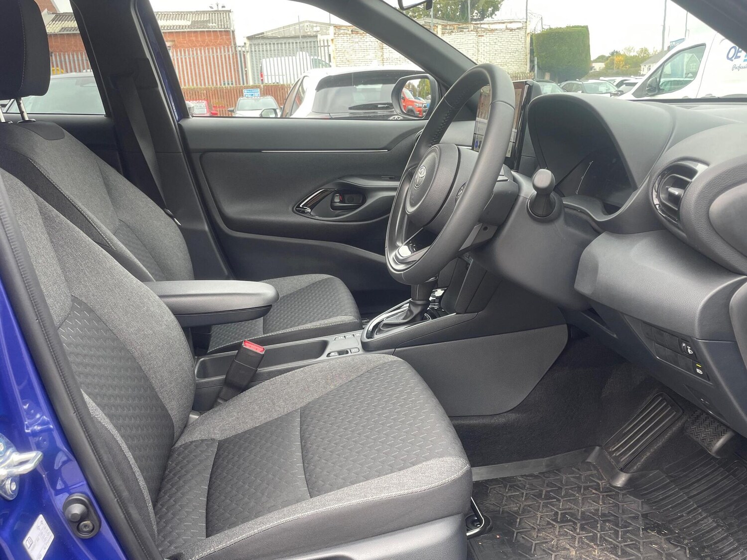 Used Toyota Yaris 2025 for sale - 76139805: Photo 11