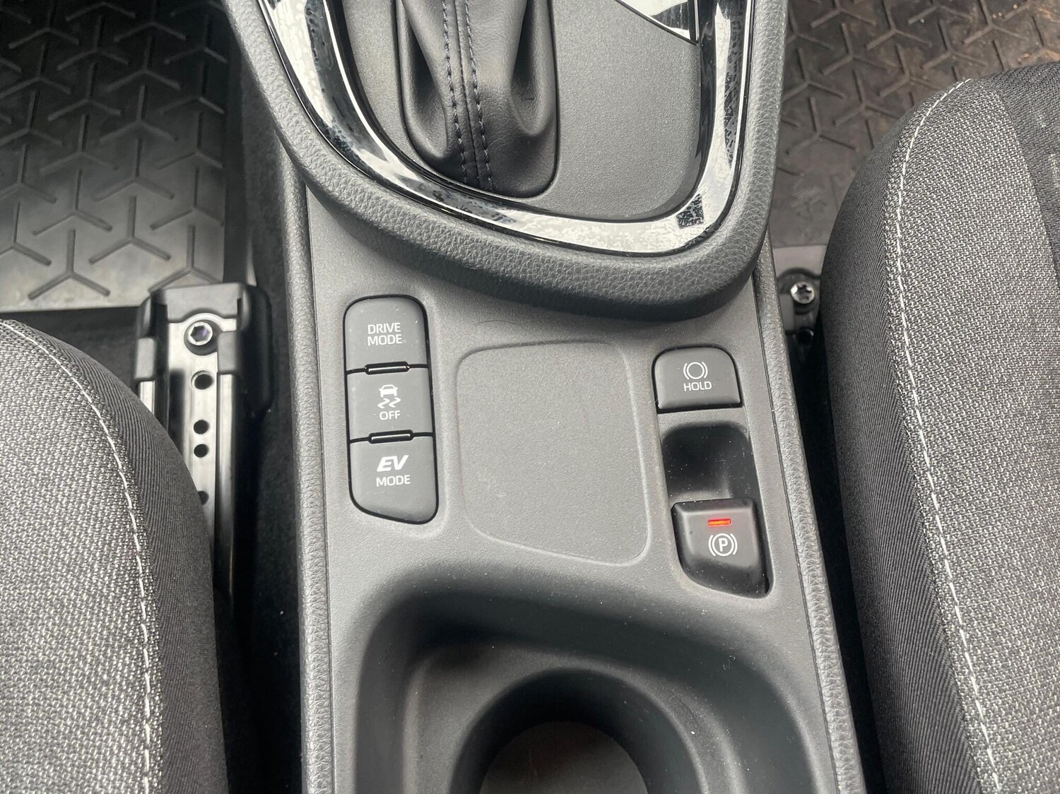 Used Toyota Yaris 2025 for sale - 76139805: Photo 21