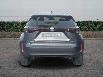 Used Toyota Yaris 2022 for sale - 78102471: Photo