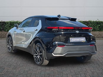 Used Toyota C-HR 2026 for sale - 79454627: Photo
