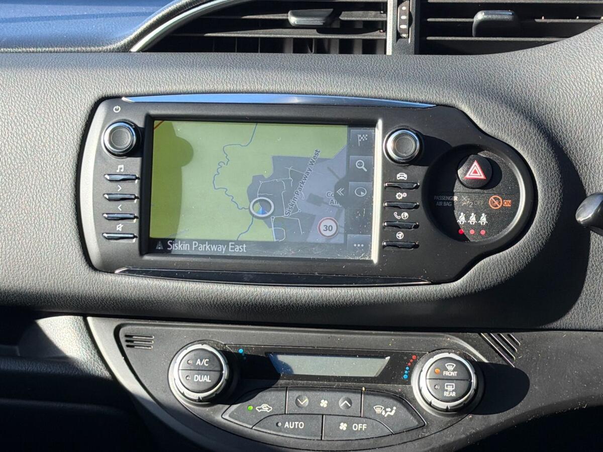 Used Toyota Yaris 2020 for sale - 76800385: Photo 11