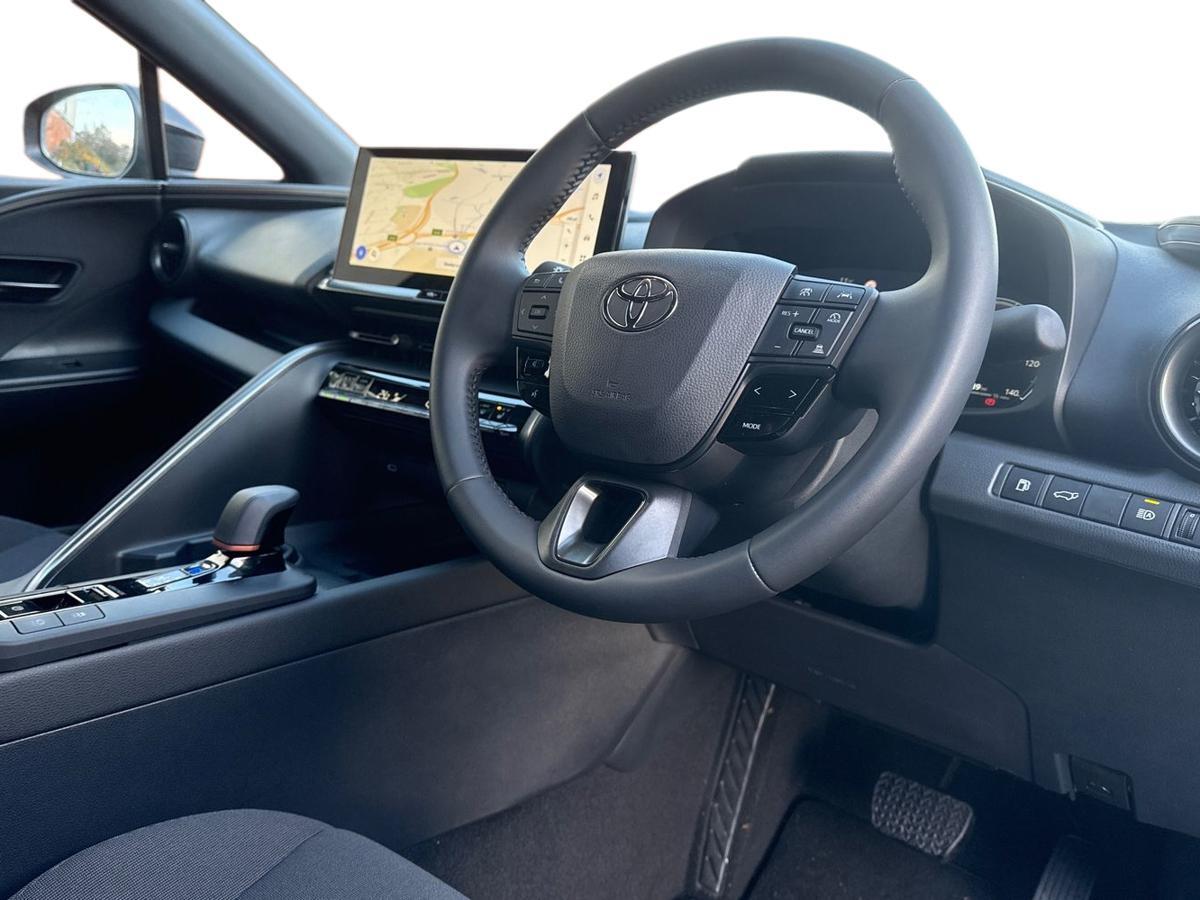 Used Toyota C-HR 2025 for sale - 76523242: Photo 12