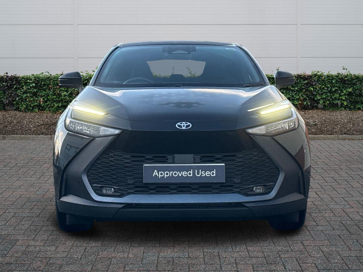Used Toyota C-HR 2025 for sale - 76523242: Photo 3