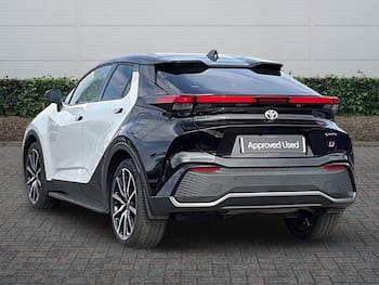 Used Toyota C-HR 2026 for sale - 79449324: Photo
