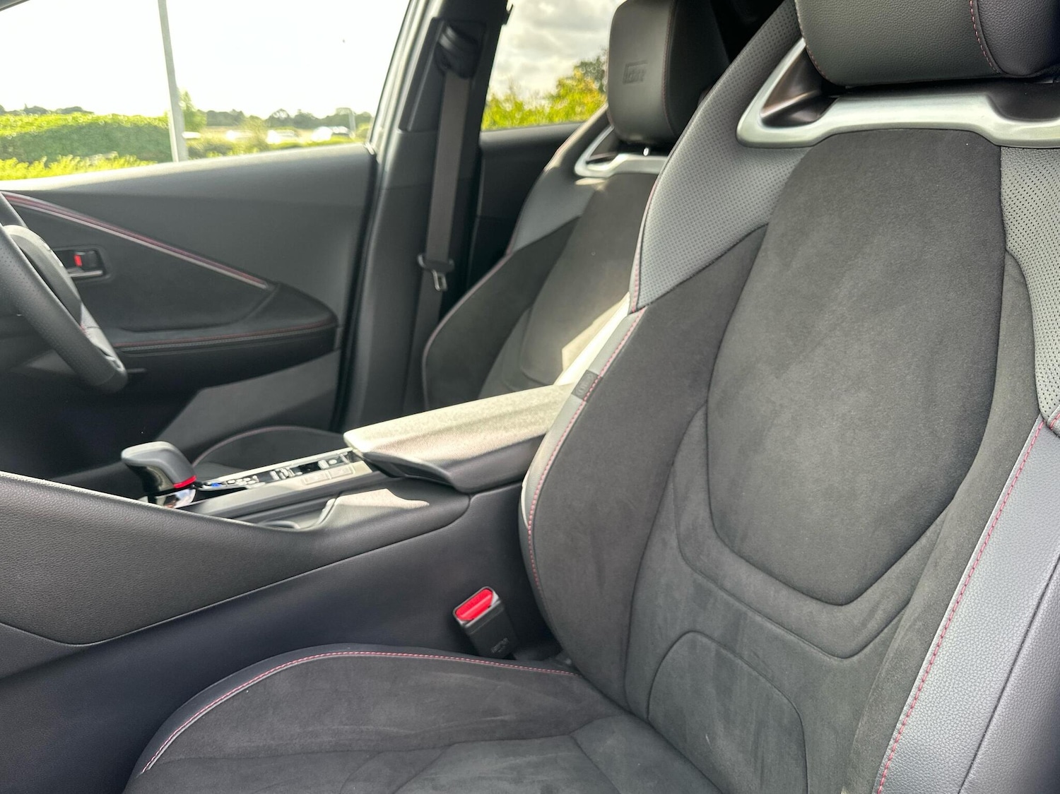 Used Toyota C-HR 2024 for sale - 77157509: Photo 21