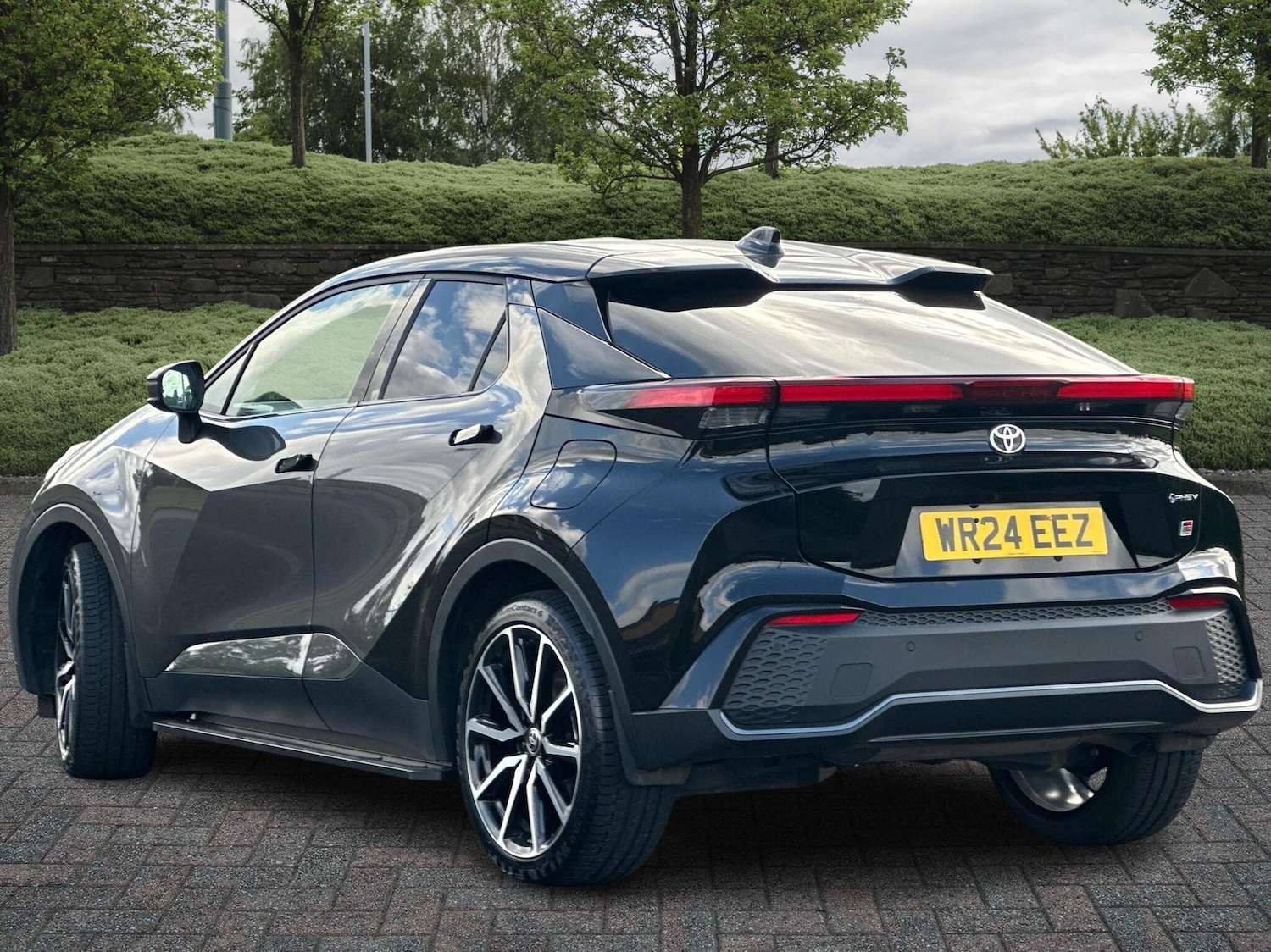 Used Toyota C-HR 2024 for sale - 77157509: Photo 4