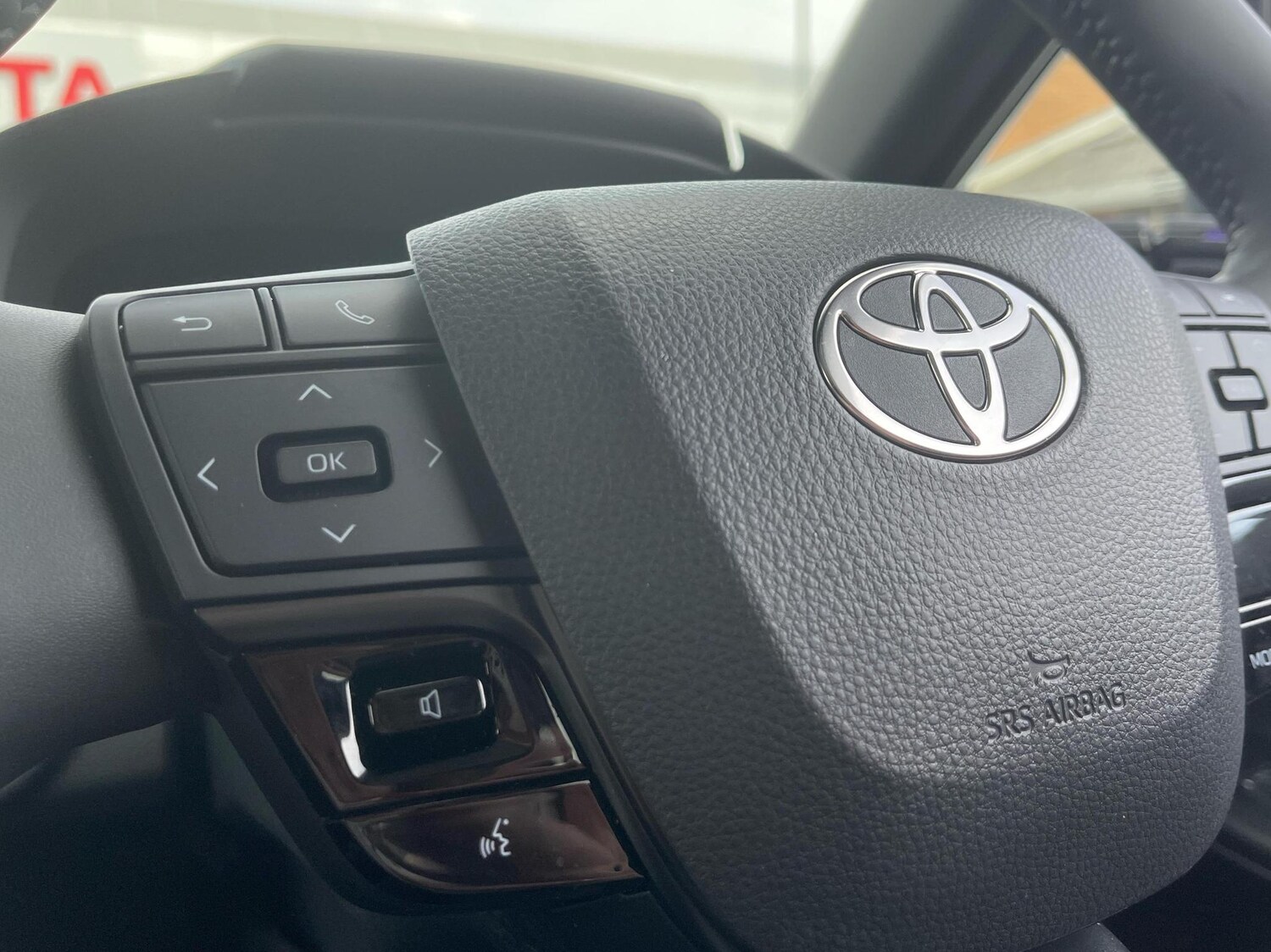 Used Toyota C-HR 2025 for sale - 77587935: Photo 20