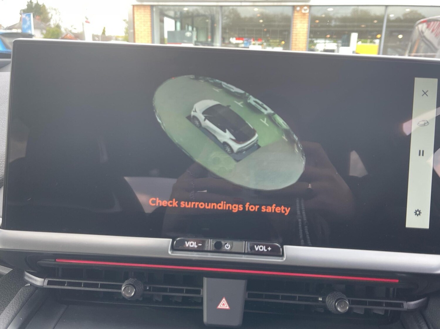 Used Toyota C-HR 2025 for sale - 77587935: Photo 27