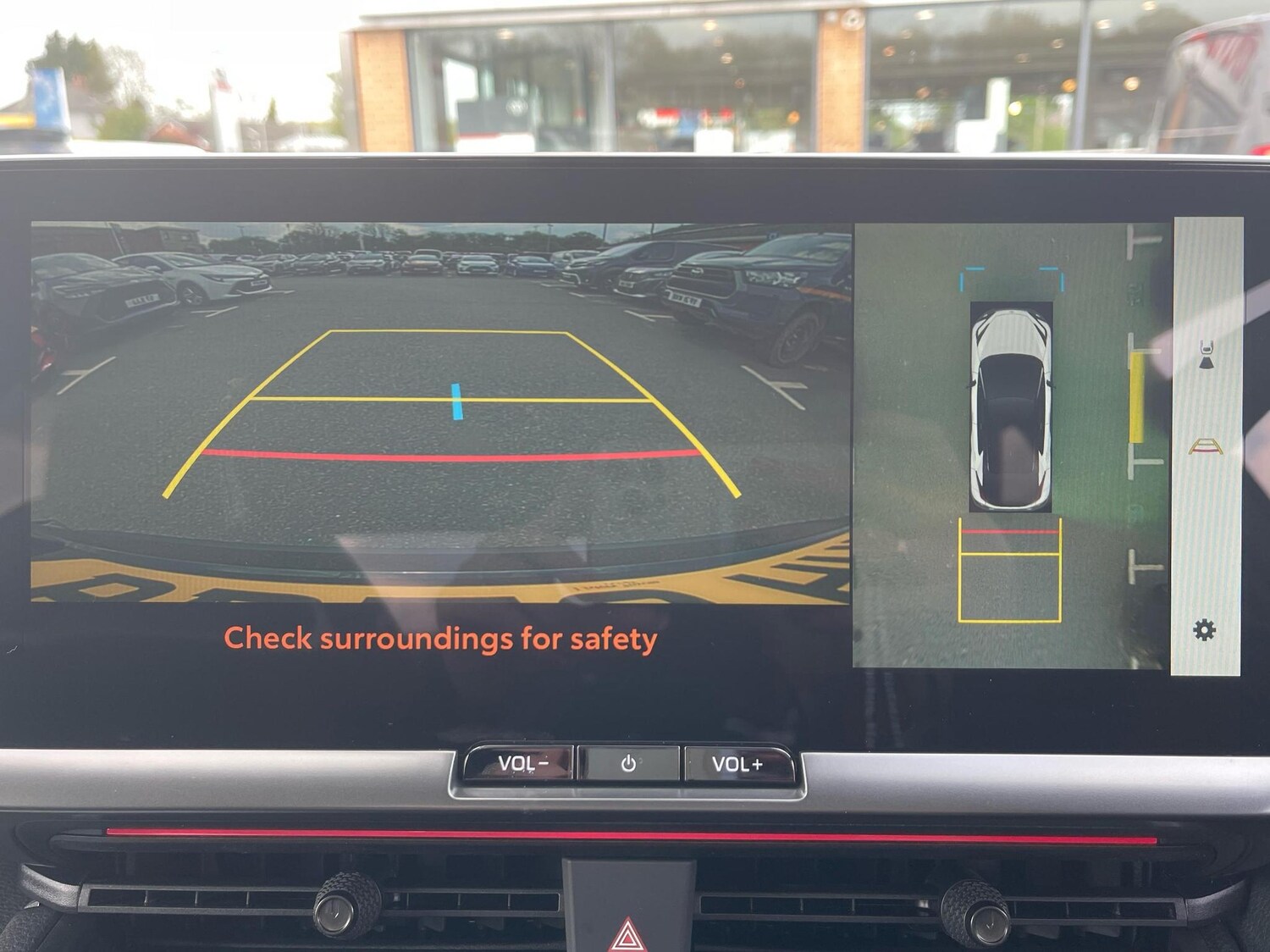 Used Toyota C-HR 2025 for sale - 77587935: Photo 28