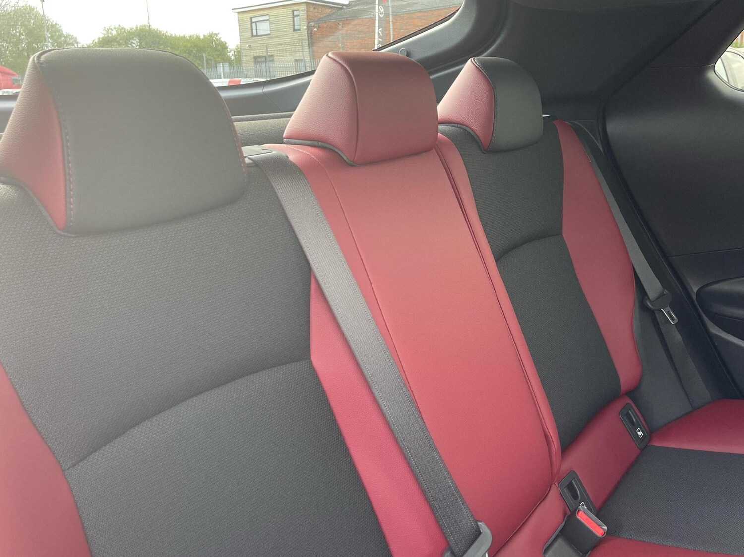 Used Toyota C-HR 2025 for sale - 77587935: Photo 48