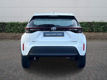 Used Toyota Yaris Cross 2023 for sale - 78232622: Photo