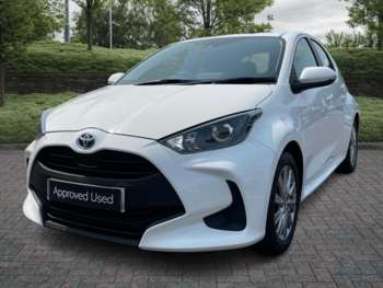 Used Toyota Yaris 2024 for sale - 74839132: Photo