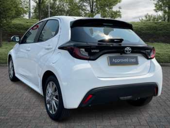 Used Toyota Yaris 2024 for sale - 74839132: Photo
