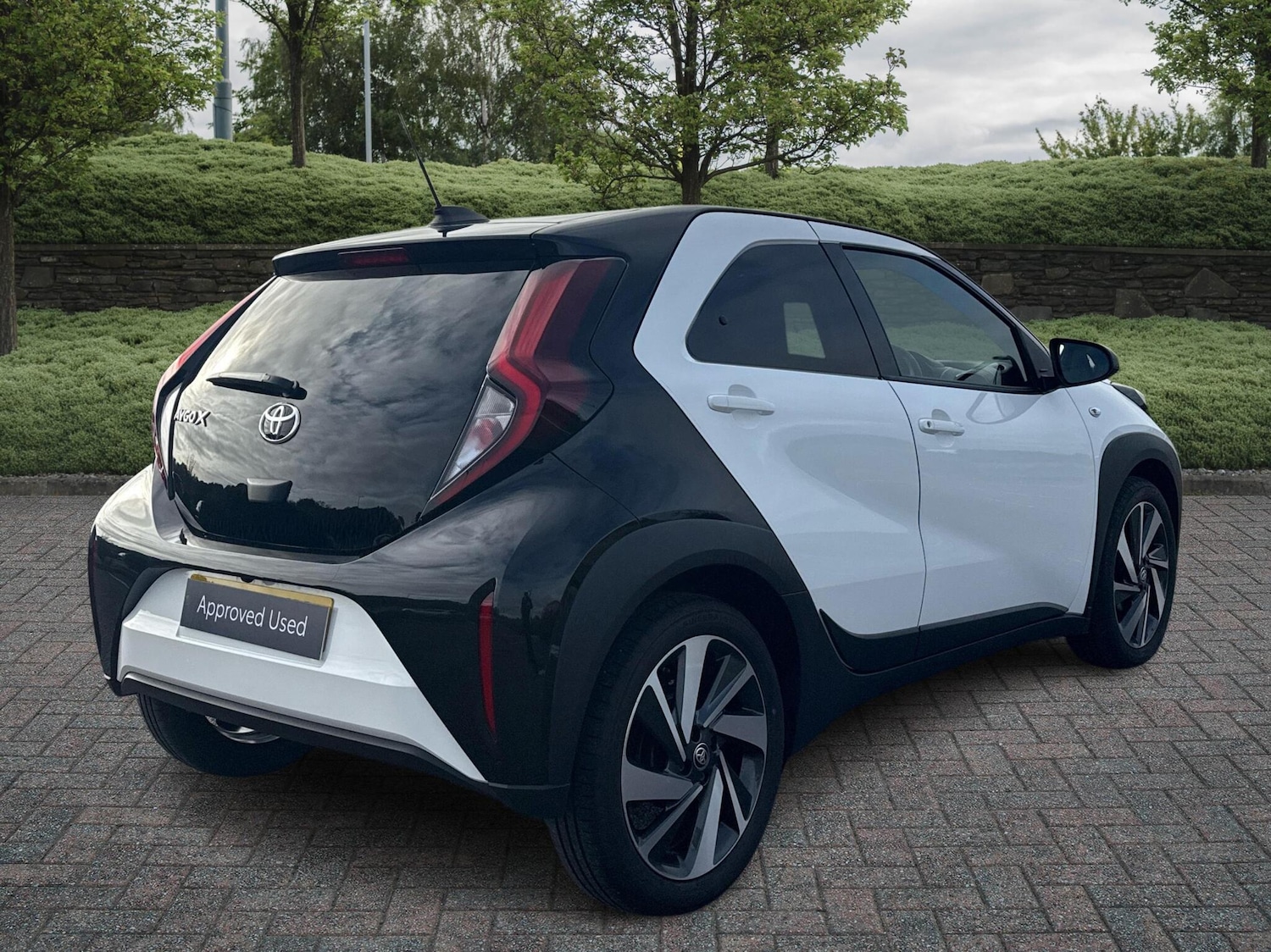 Used Toyota Aygo X 2023 for sale - 77884830: Photo 2