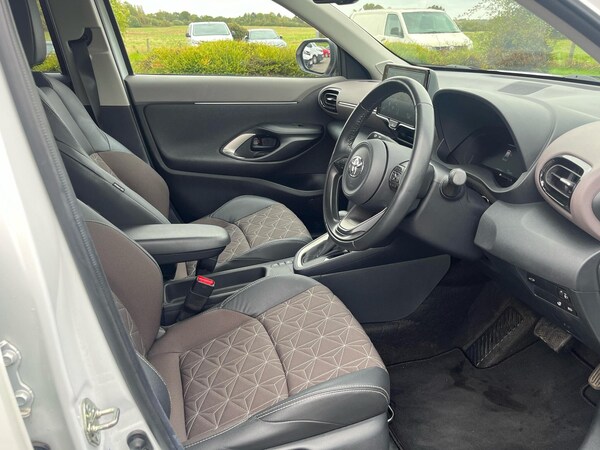 Used Toyota Yaris 2022 for sale - 76139811: Photo 11