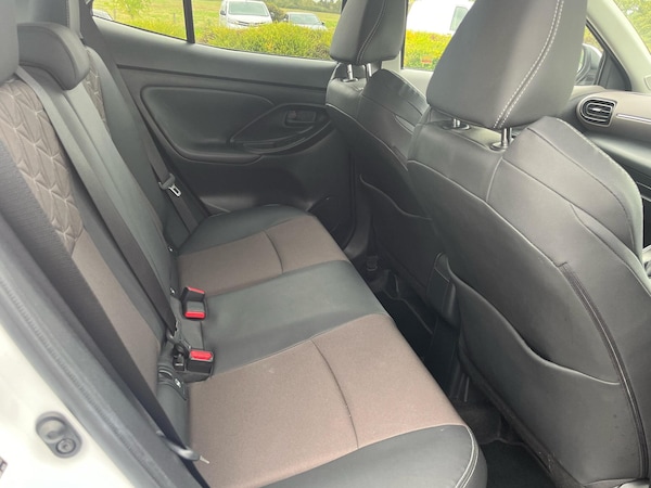 Used Toyota Yaris 2022 for sale - 76139811: Photo 13
