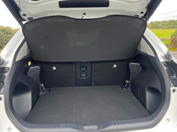 Used Toyota Yaris 2022 for sale - 76139811: Photo 8