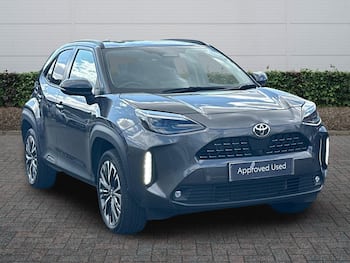 Used Toyota Yaris 2025 for sale - 79249928: Photo