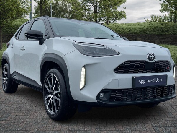Used Toyota Yaris 2024 for sale - 75328102: Photo 1