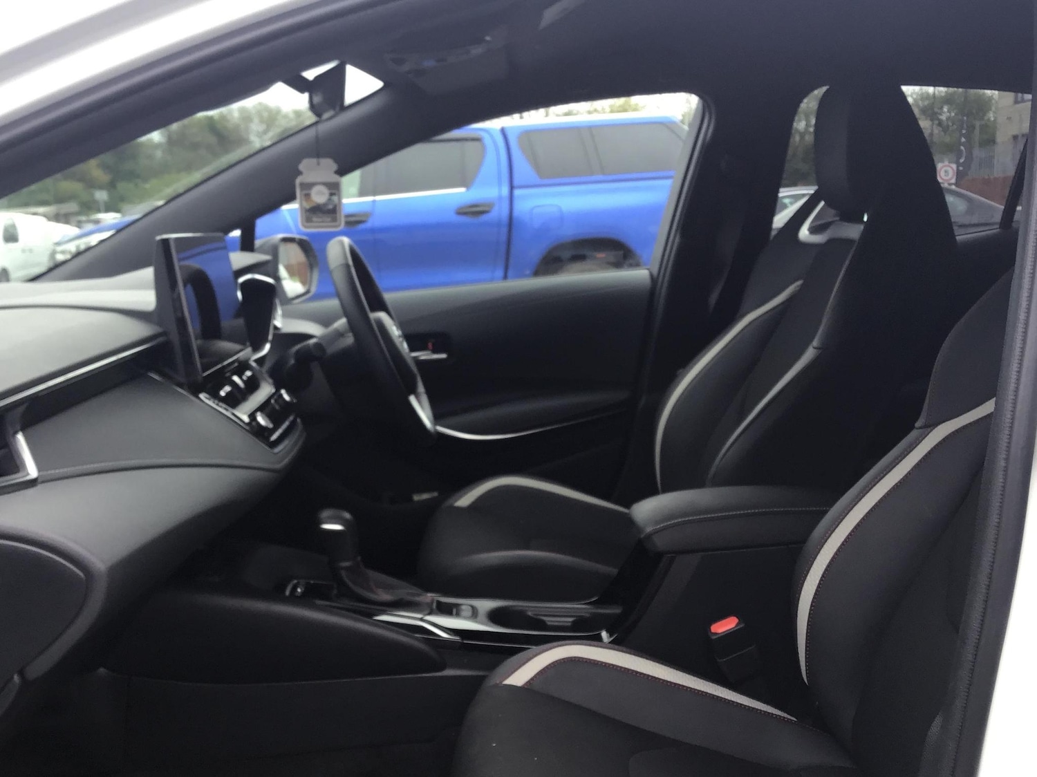 Used Toyota Corolla 2024 for sale - 76271515: Photo 10