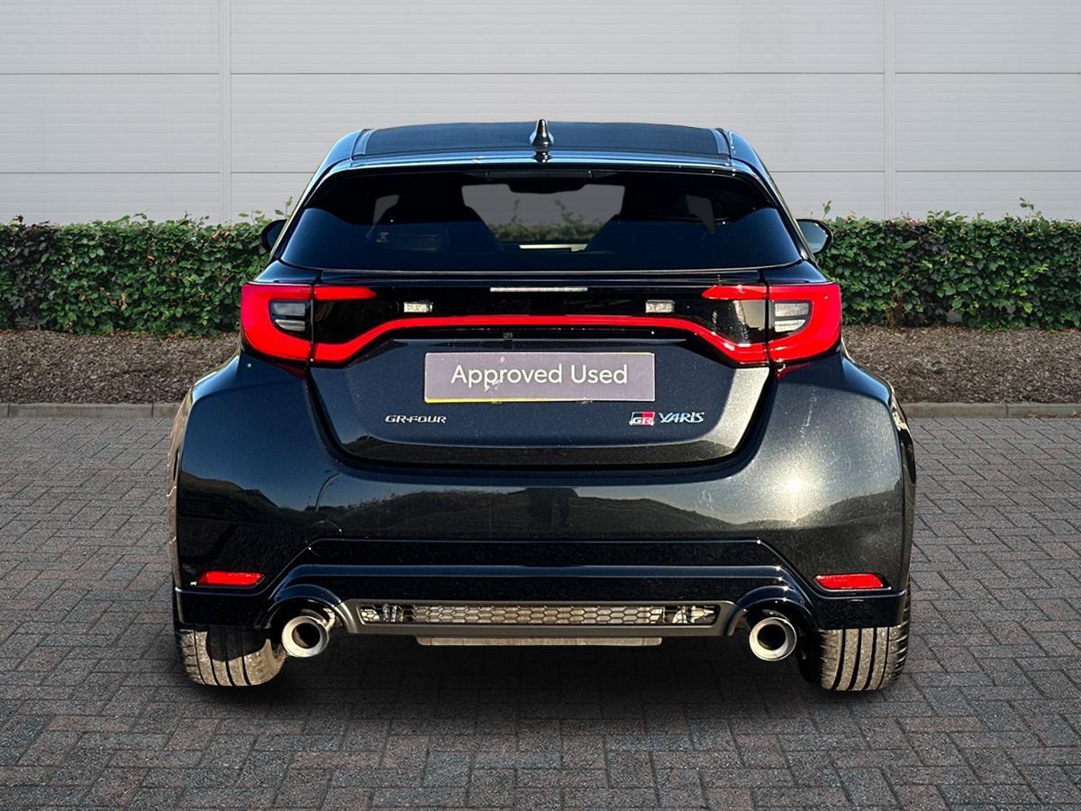 Used Toyota Yaris 2024 for sale - 76800533: Photo 4