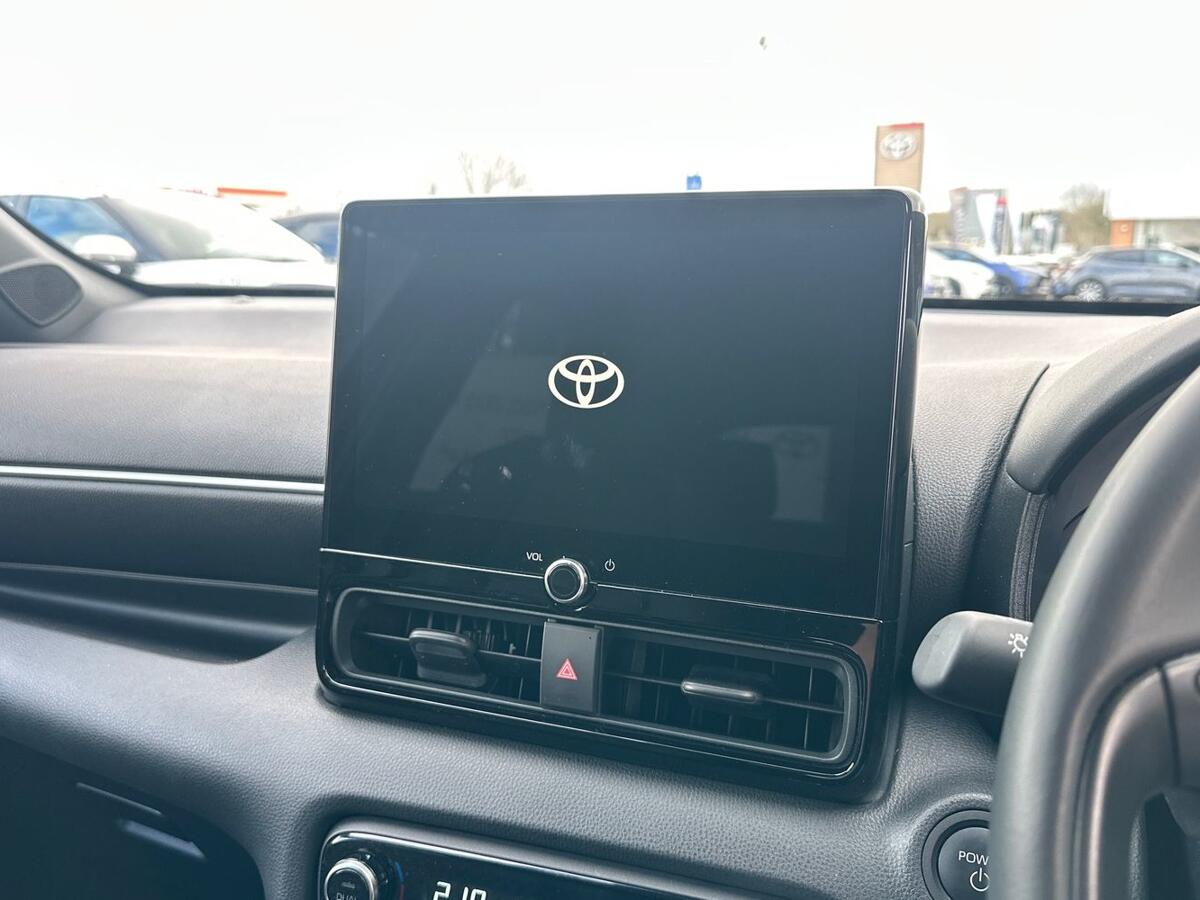 Used Toyota Yaris 2025 for sale - 77724916: Photo 11