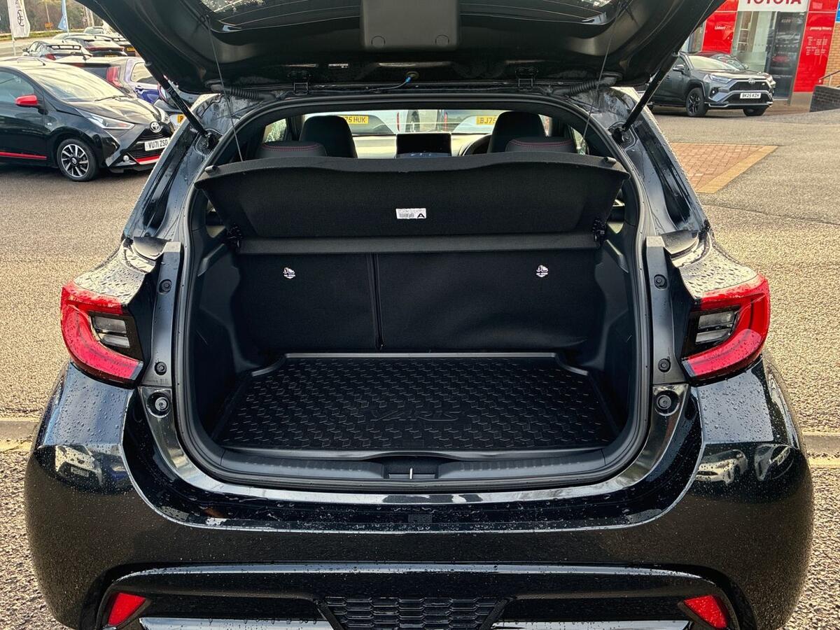 Used Toyota Yaris 2025 for sale - 76523243: Photo 10