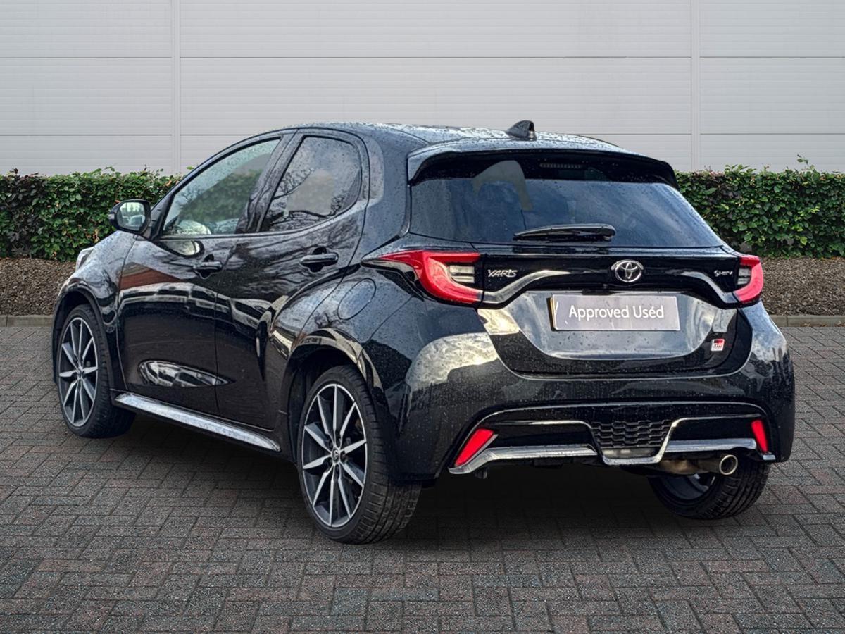 Used Toyota Yaris 2025 for sale - 76523243: Photo 2