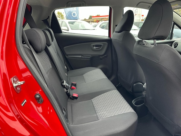 Used Toyota Yaris 2015 for sale - 76241226: Photo 13