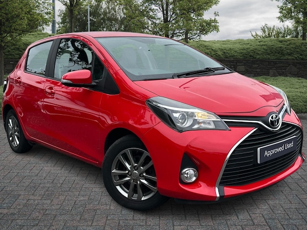 Used Toyota Yaris 2015 for sale - 76241226: Photo 1